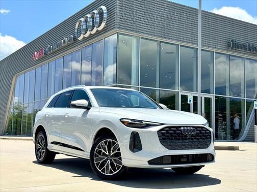 2025 Audi Q5 Premium Plus
