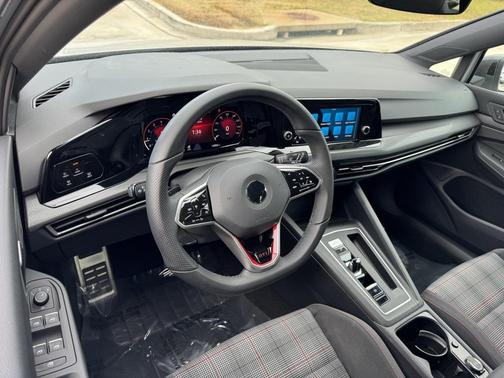 2022 Volkswagen Golf GTI 2.0T S DSG
