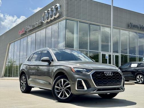 2024 Audi Q5 45 S line Premium