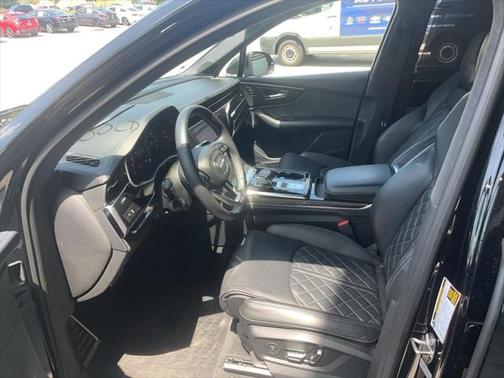2023 Audi SQ7 4.0T Prestige