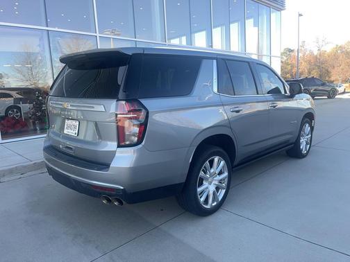 2023 Chevrolet Tahoe 4WD High Country