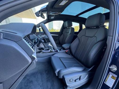 2025 Audi Q5 45 S line Premium