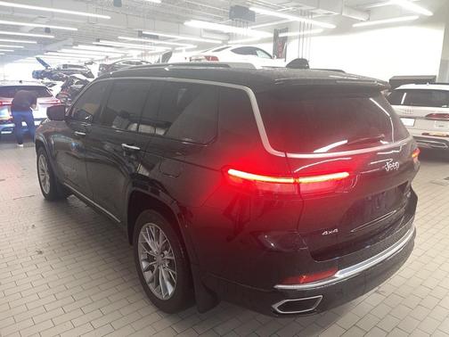 2023 Jeep Grand Cherokee L Summit