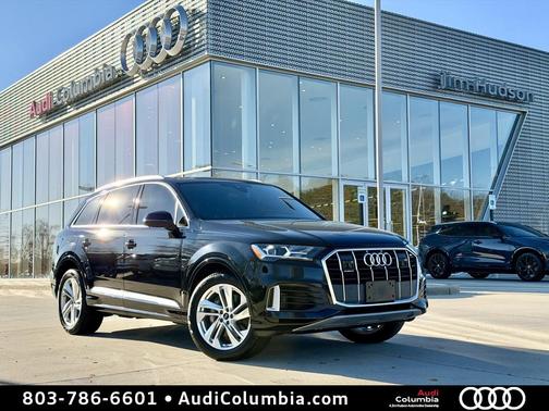 2022 Audi Q7 55 Premium Plus
