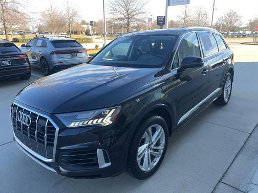 2024 Audi Q7 55 Premium Plus
