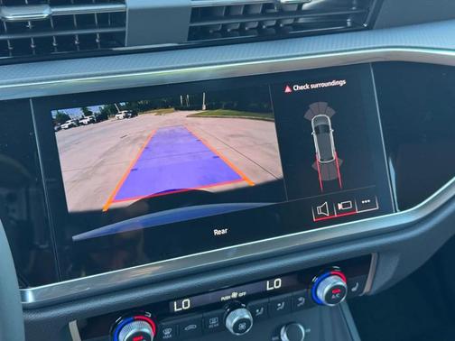 2025 Audi Q3 Premium 45 TFSI S line quattro Tiptronic