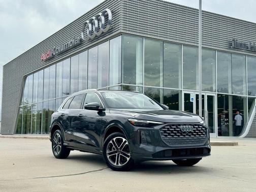 2025 Audi Q5 Premium Plus