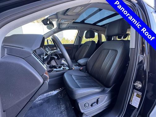 2022 Audi Q5 45 S line Premium Plus