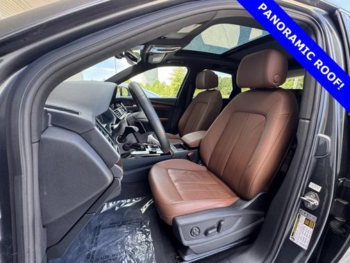 2022 Audi Q5 45 S line Premium Plus