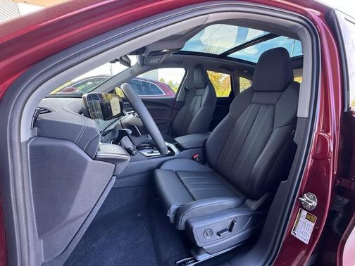 2025 Audi Q5 Prestige TFSI quattro S tronic