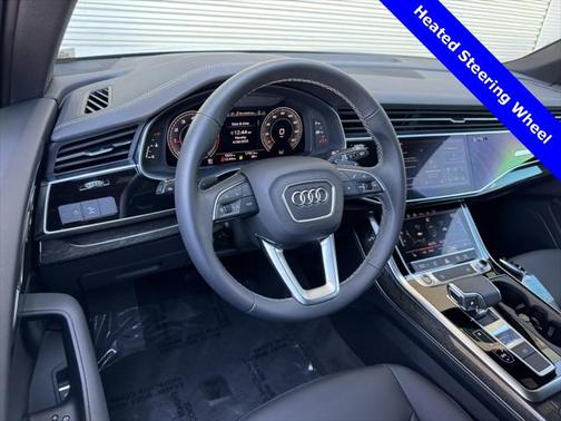 2025 Audi Q7 45 Premium