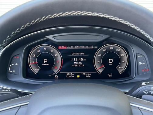 2025 Audi Q7 45 Premium