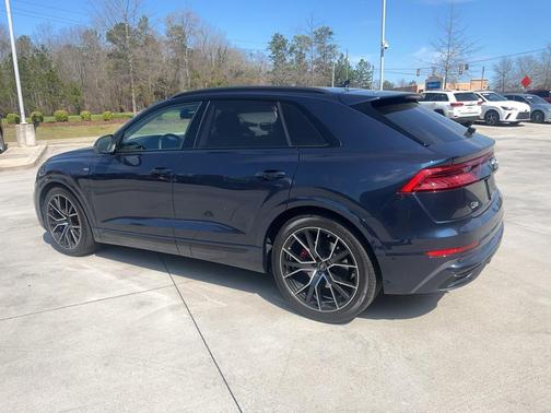 2023 Audi Q8 55 Prestige