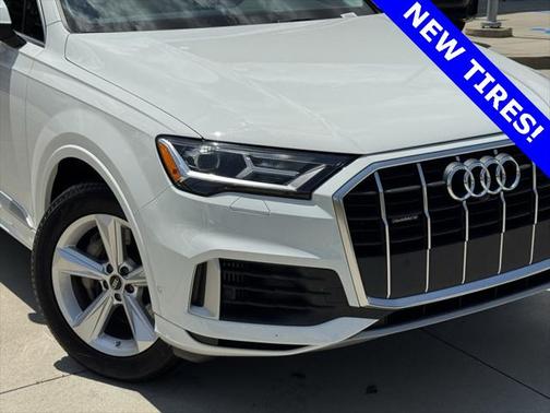2022 Audi Q7 55 Premium