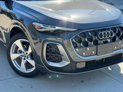 2025 Audi Q5 Premium Plus TFSI quattro S tronic