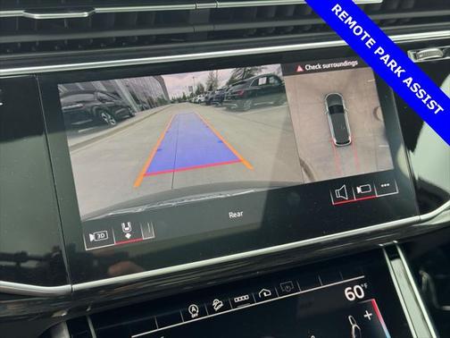 2025 Audi Q7 45 Premium Plus