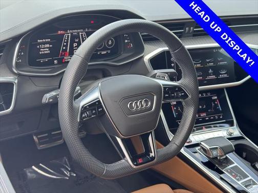 2023 Audi RS 7 4.0T