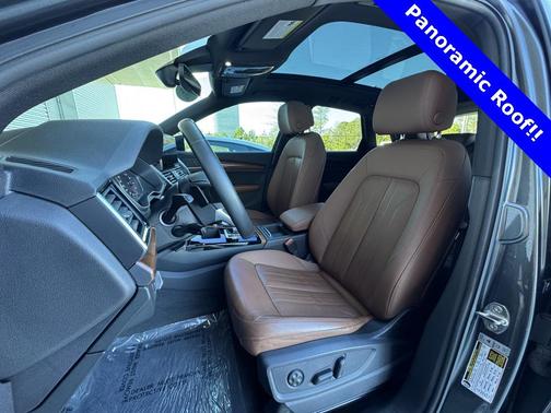 2022 Audi Q5 45 S line Premium