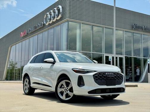 2025 Audi Q5 Premium Plus