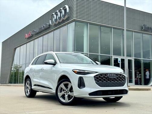 2025 Audi Q5 Premium Plus