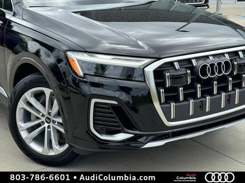 2025 Audi Q7 55 Premium Plus