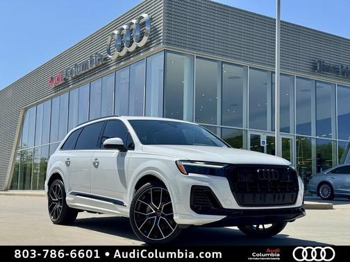 2025 Audi Q7 55 Premium Plus