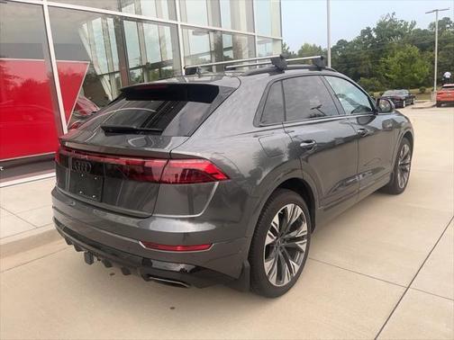 2024 Audi Q8 55 Premium Plus