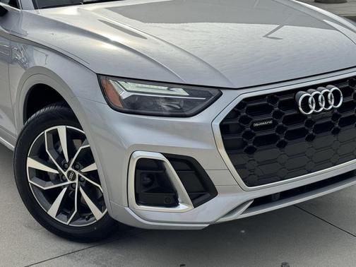 2023 Audi Q5 45 S line Premium Plus