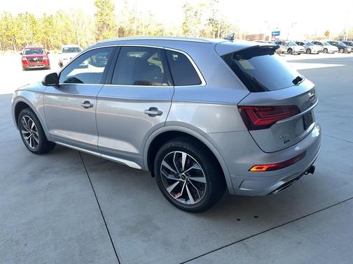 2023 Audi Q5 45 S line Premium Plus