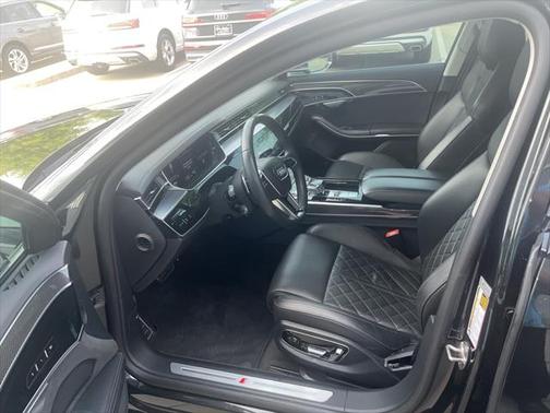 2022 Audi S8 4.0T