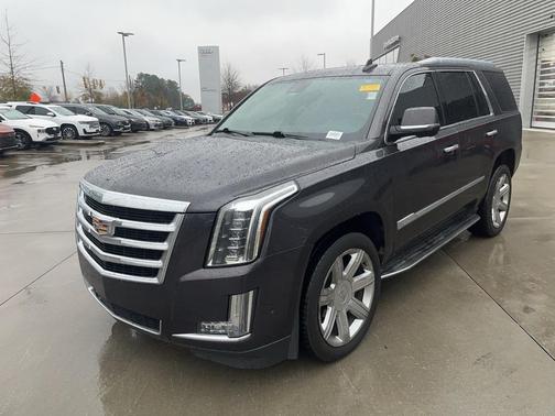 2018 Cadillac Escalade Luxury