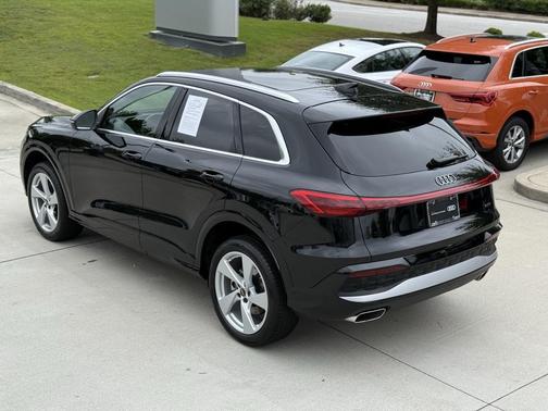 2025 Audi Q5 Premium Plus