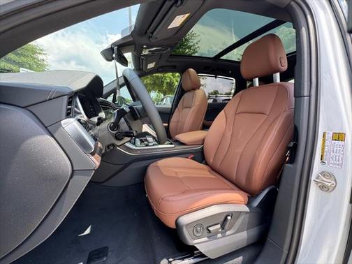 2025 Audi Q7 55 Premium Plus