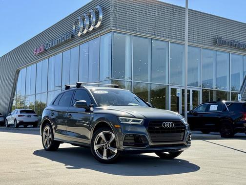 2020 Audi Q5 45 Titanium Premium