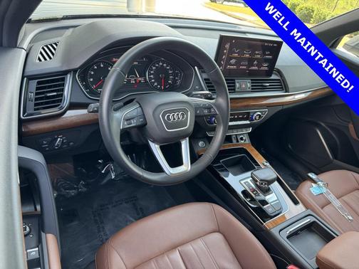 2022 Audi Q5 45 S line Premium