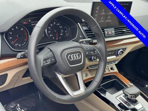 2023 Audi Q5 45 S line Premium