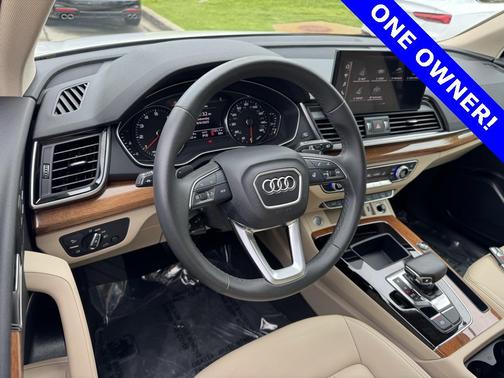 2023 Audi Q5 45 S line Premium