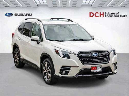 Crystal White Pearl 2023 Subaru Forester Limited