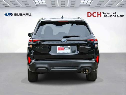 Crystal Black Silica 2025 Subaru Forester Touring