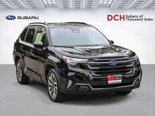 Crystal Black Silica 2025 Subaru Forester Touring
