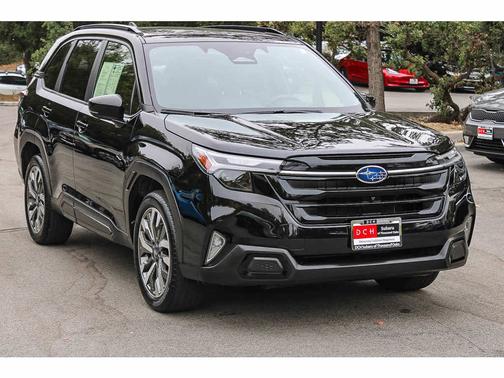 Crystal Black Silica 2025 Subaru Forester Touring