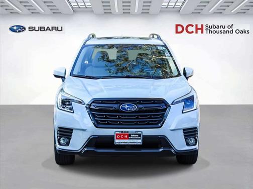 Crystal White Pearl 2023 Subaru Forester Premium