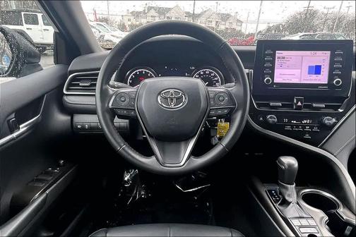 Midnight Black Metallic 2024 Toyota Camry SE