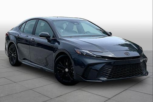 Underground 2025 Toyota Camry SE