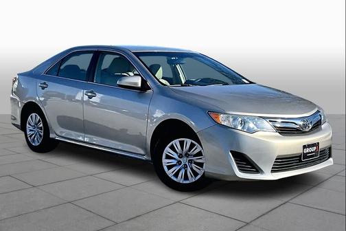 2014 Toyota Camry LE