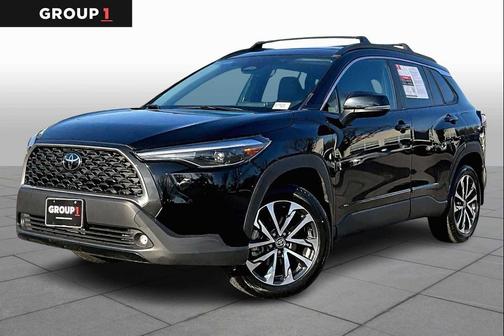 2024 Toyota Corolla Cross XLE
