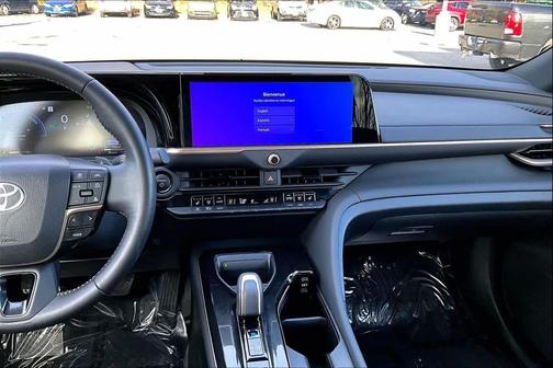 2025 Toyota Crown Signia XLE