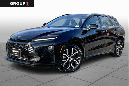 2025 Toyota Crown Signia XLE
