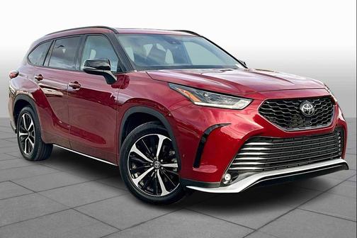 2022 Toyota Highlander XSE
