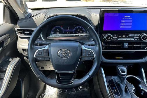 2023 Toyota Highlander Hybrid Limited